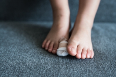 Causes and Symptoms of Broken Toes